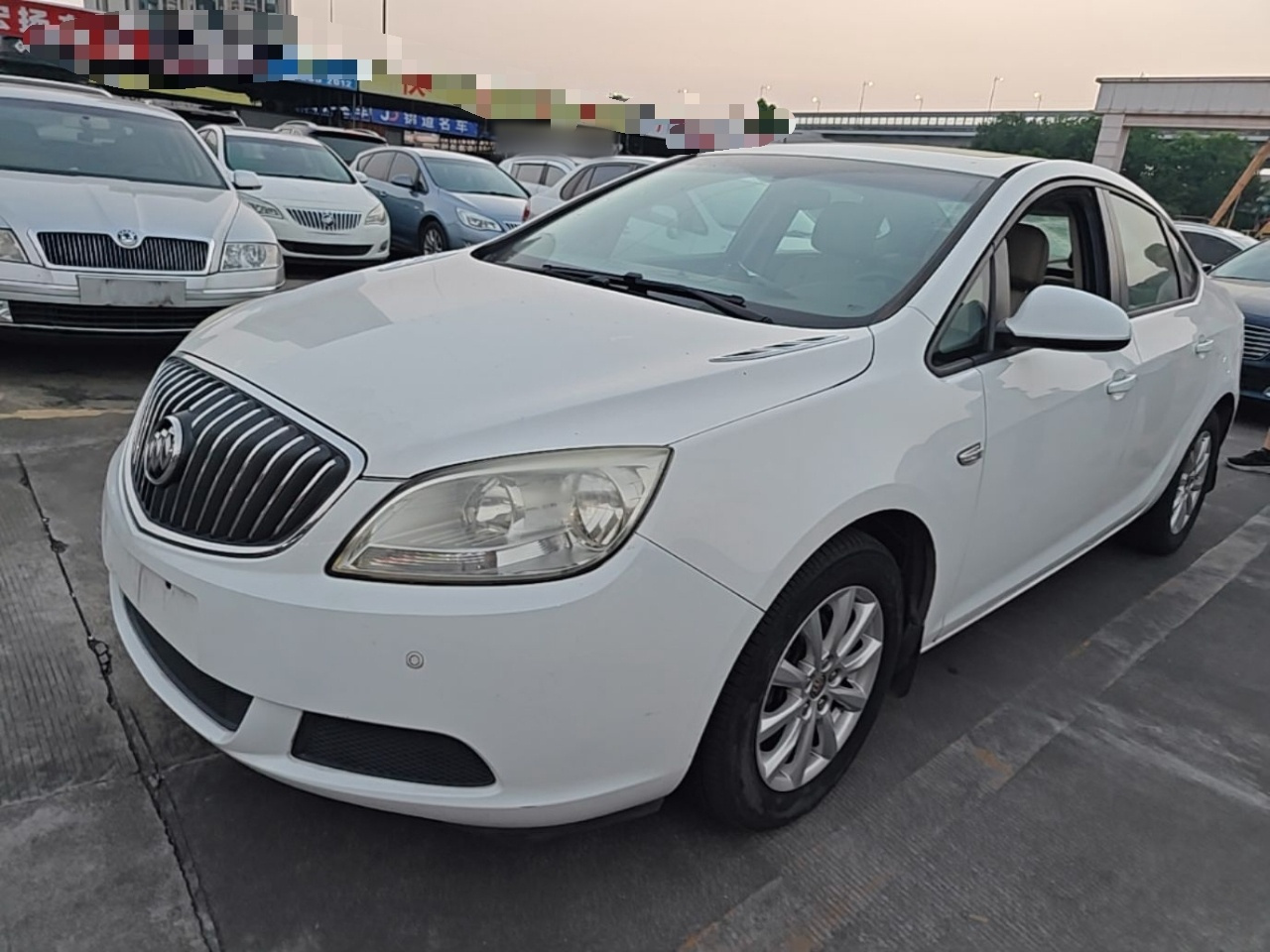Excelle 2013 GT 1.6L AT Comfort