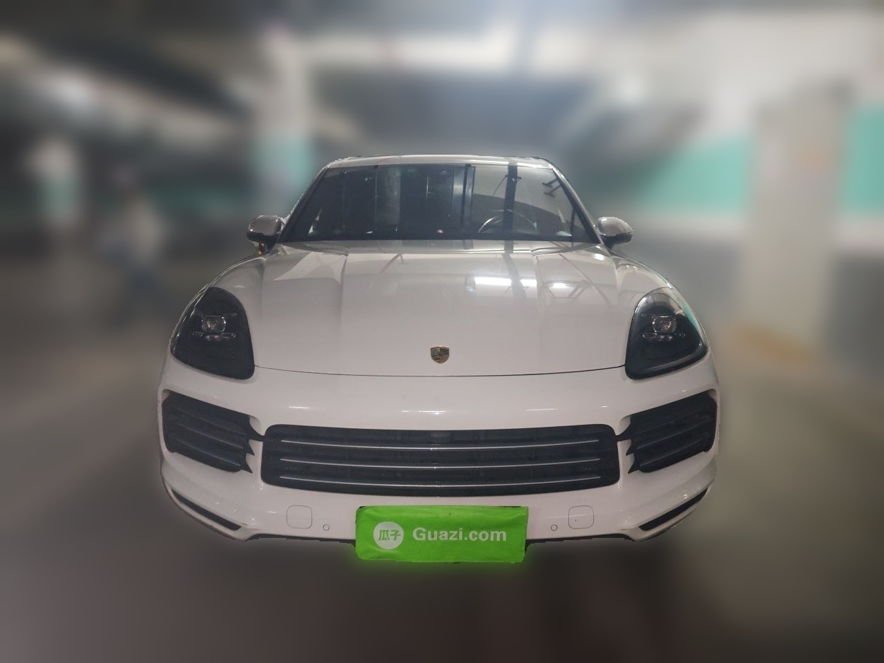 2019 Cayenne 3.0T photo 2