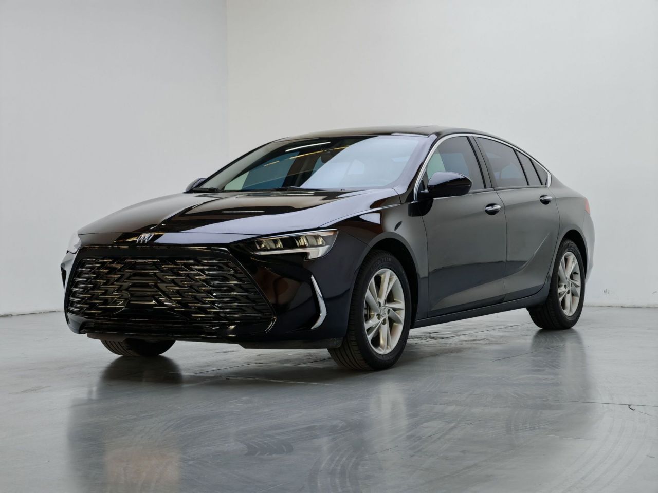 Regal 2024 25T