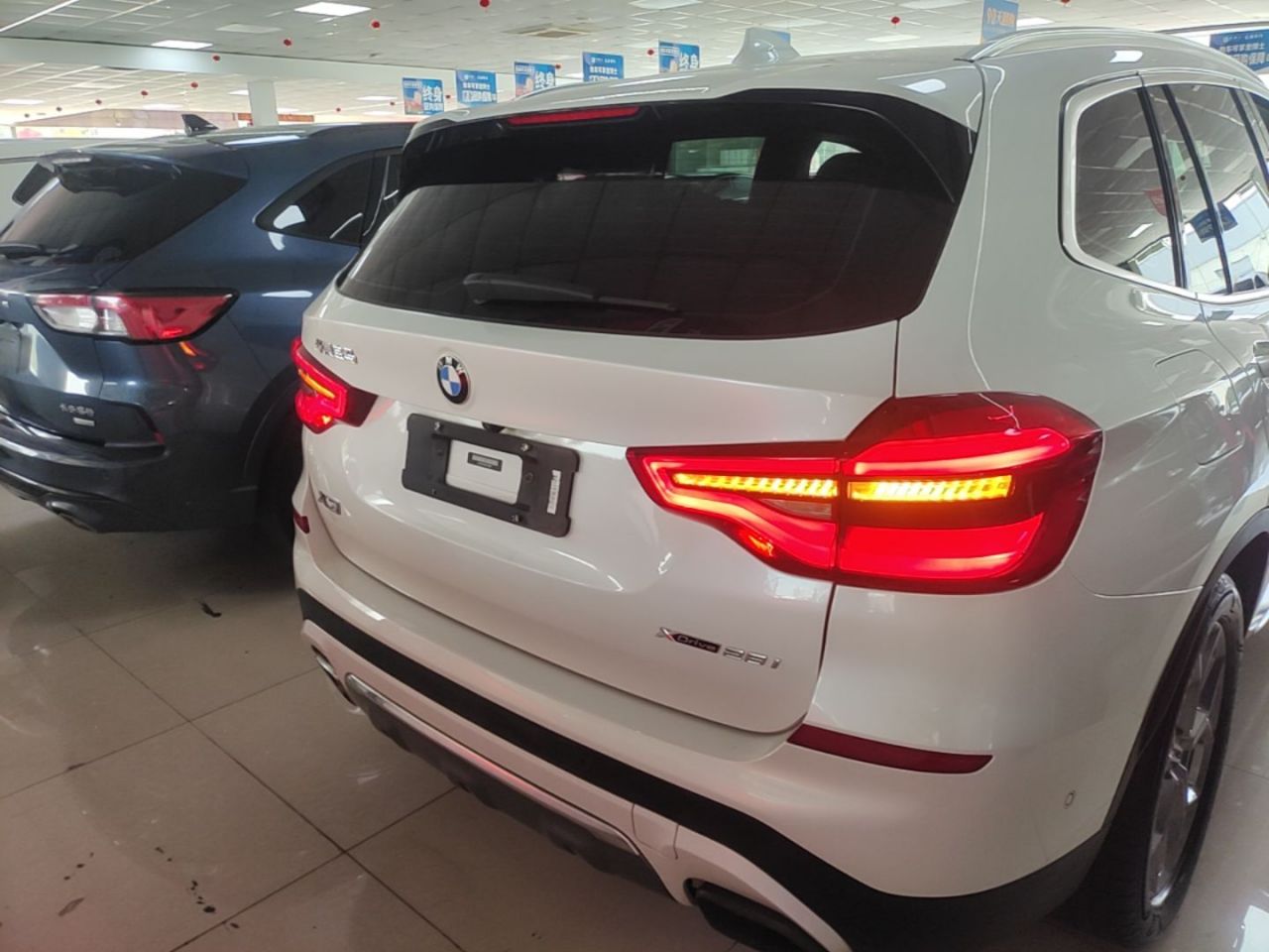 X3 2019 xDrive28i Luxury photo 5
