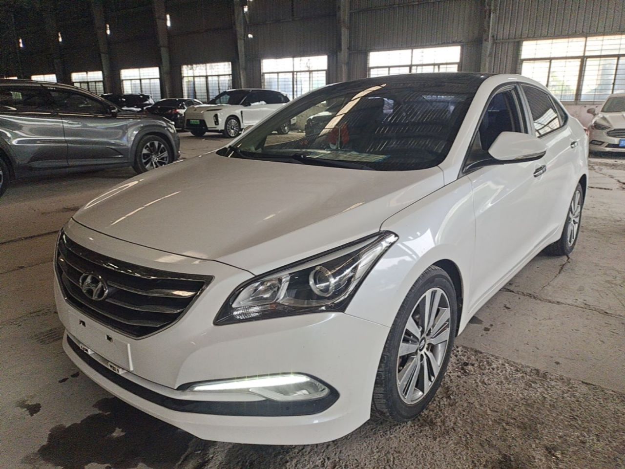 Mistra 2016 1.8L AT Smart GLS