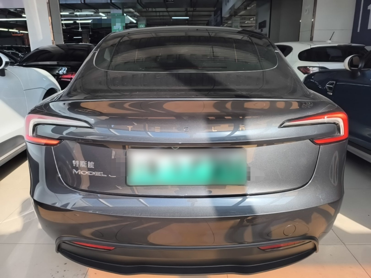 Model 3 2023 RWD photo 5