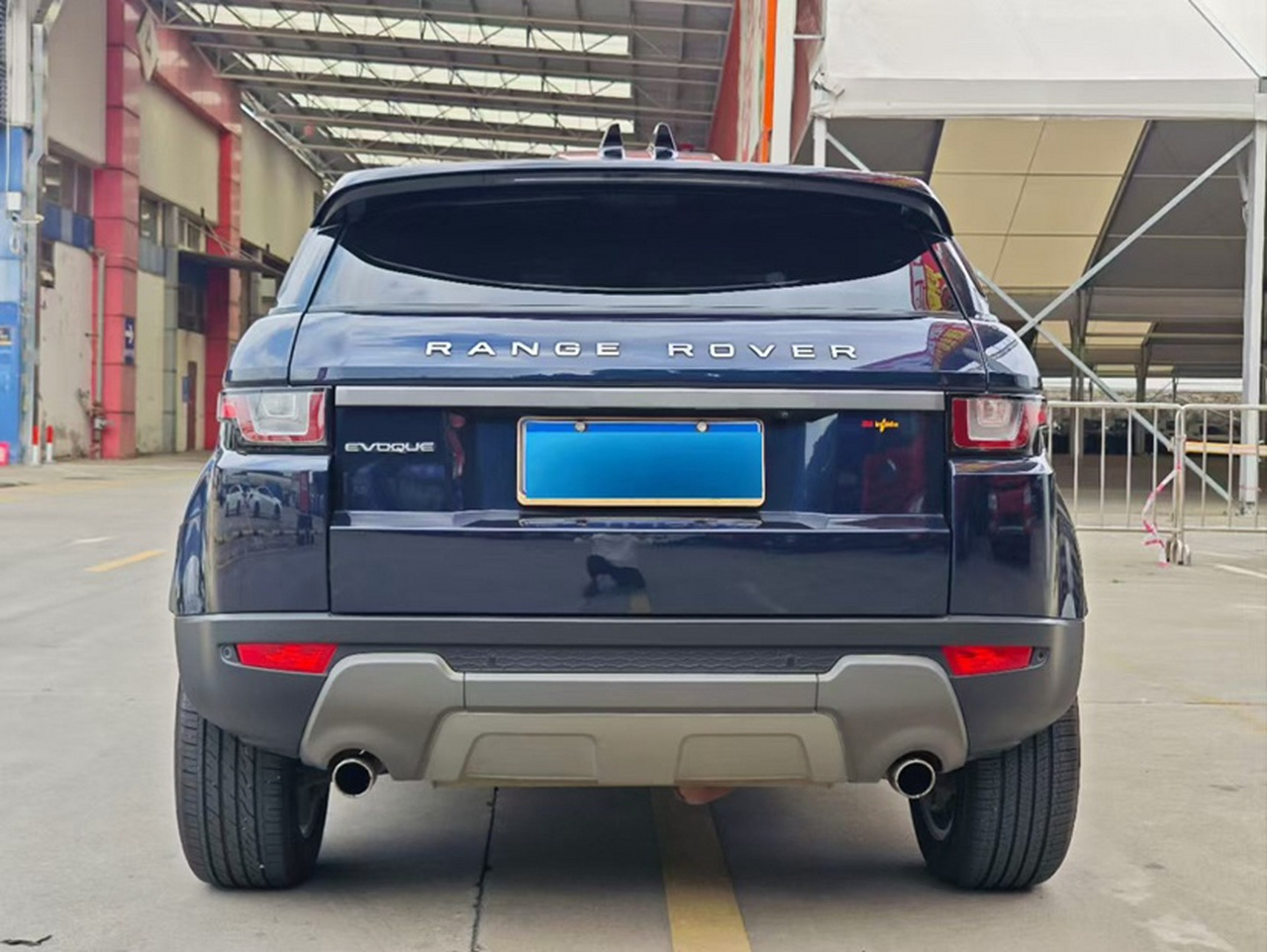 Range Rover Evoque 2017 2.0T photo 3