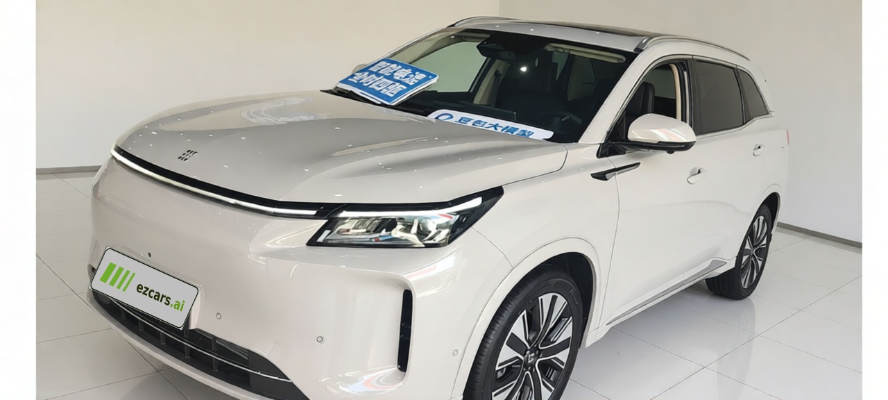 Bluelectric E5 PLUS 2026 Standard Range AWD Performance Ultra
