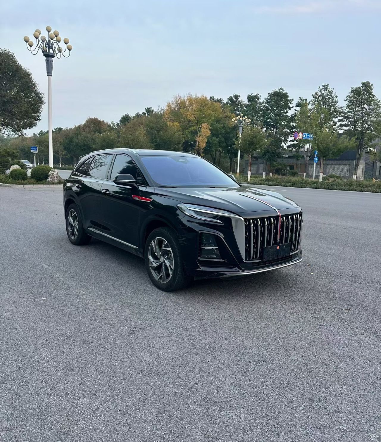 HS3 PHEV 2025 125km 200 Anniversary Edition photo 3