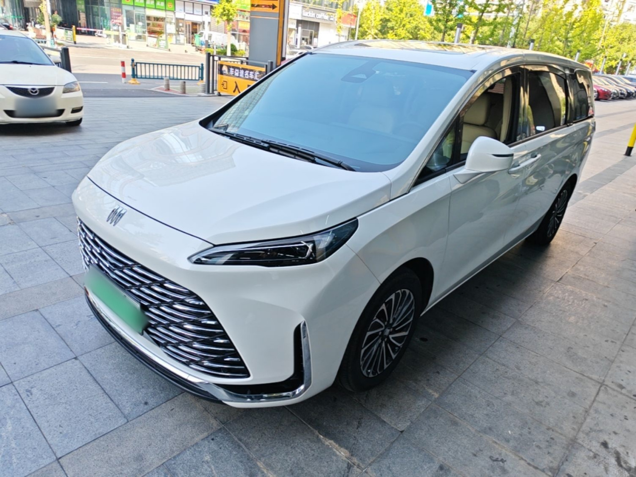 GL8 EV 2025 Smart