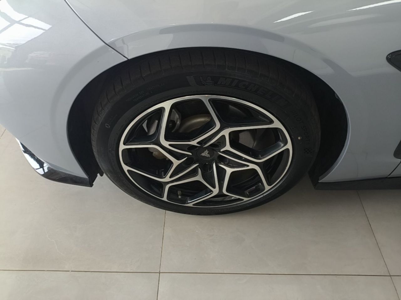 Neta GT 2023 560 photo 2