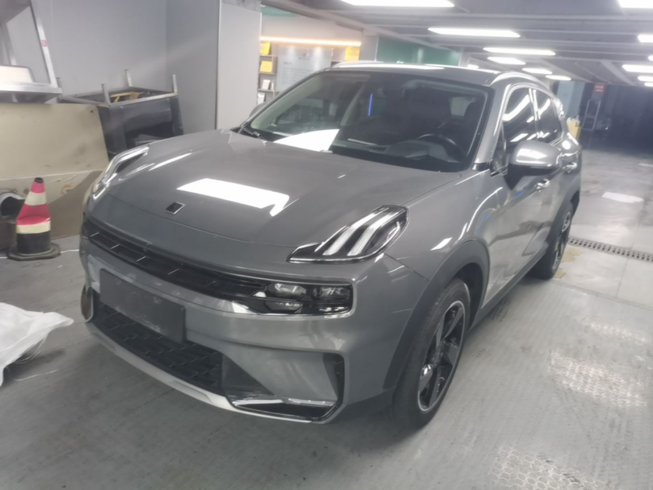 06 EM-P 2020 PHEV Plus