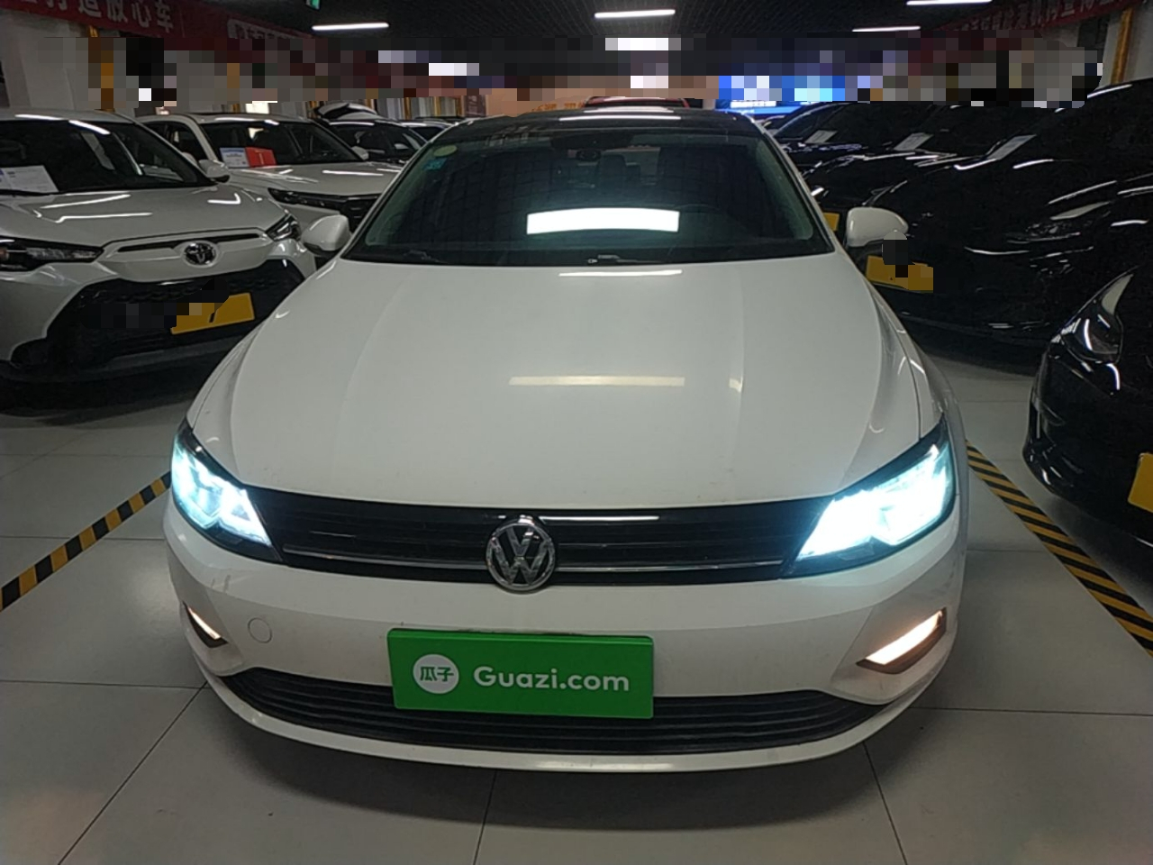 Lamando 2015 230TSI DSG photo 2