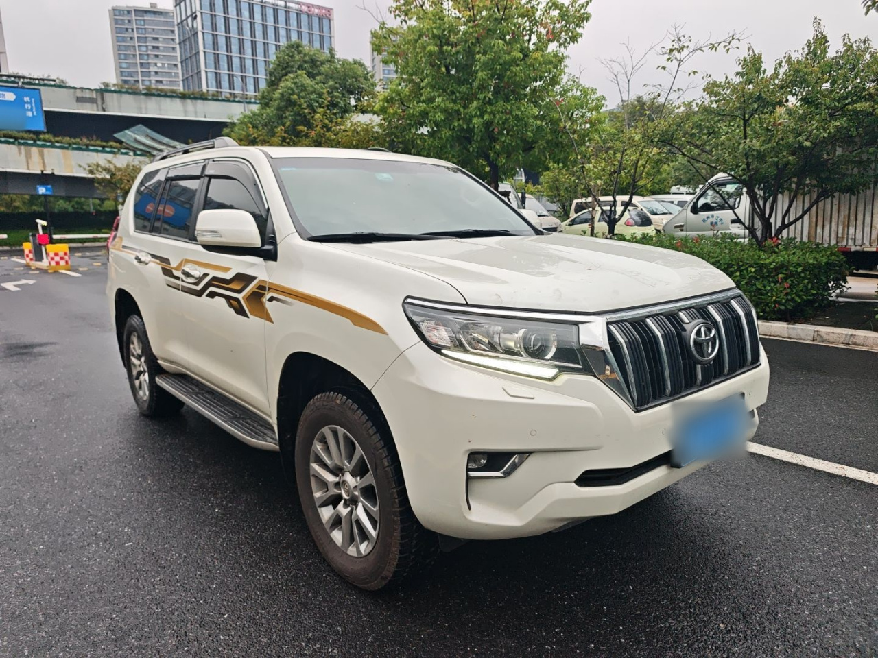 Prado 2018 3.5L AT TX-L photo 4