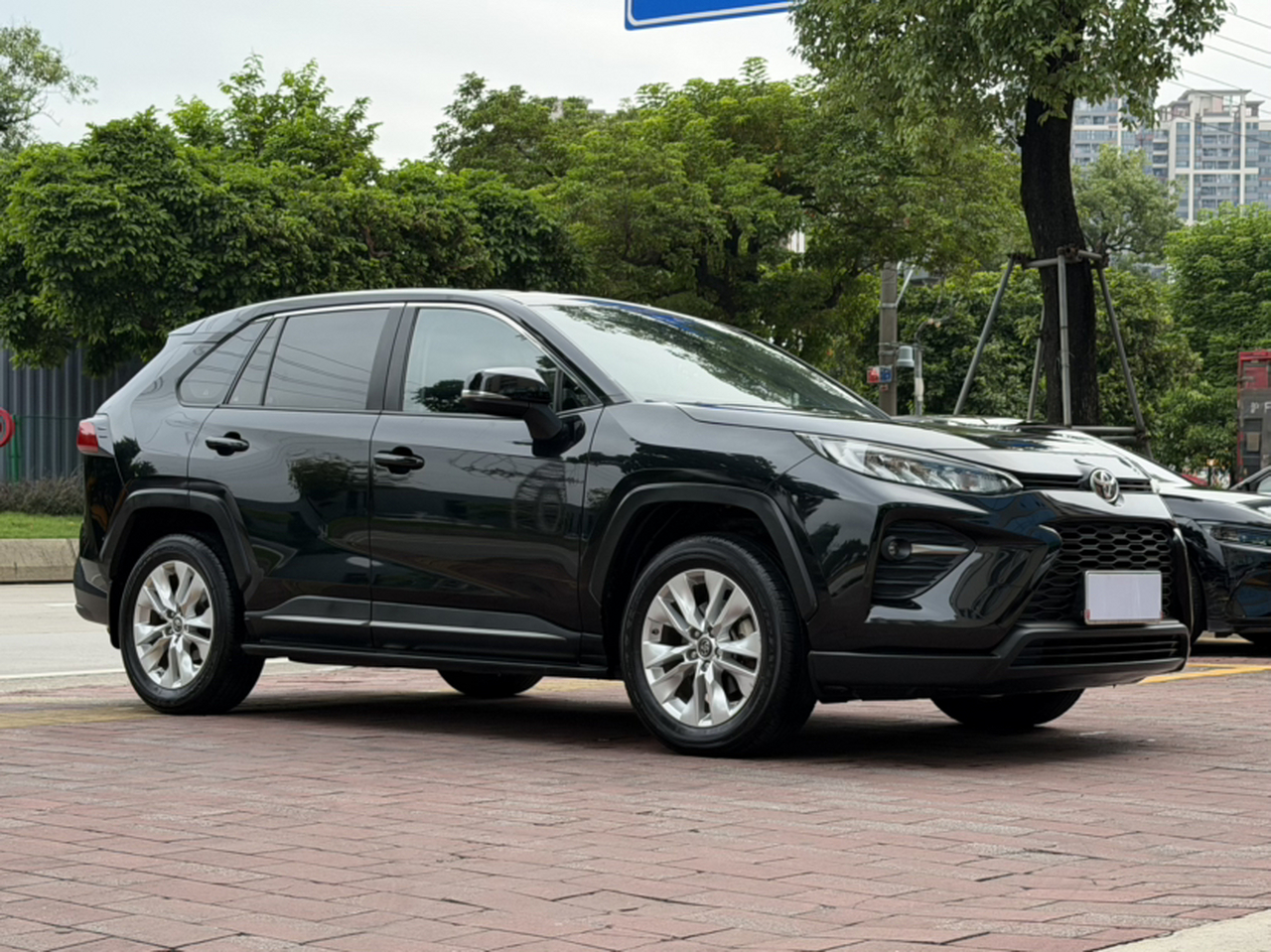Wildlander 2020 2.0L CVT RWD Leading photo 3