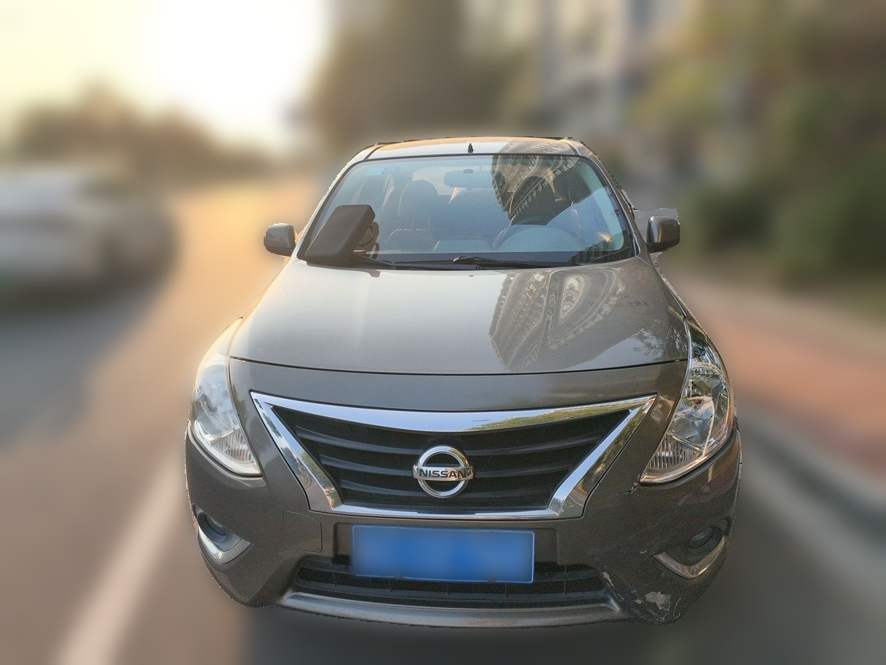 2016 1.5XE CVT Leading photo 2