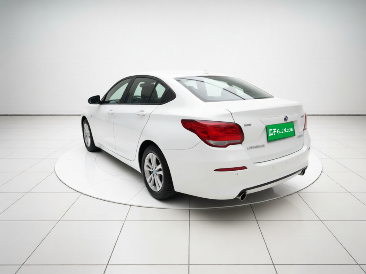 Cavalier 2019 320 AT photo 4