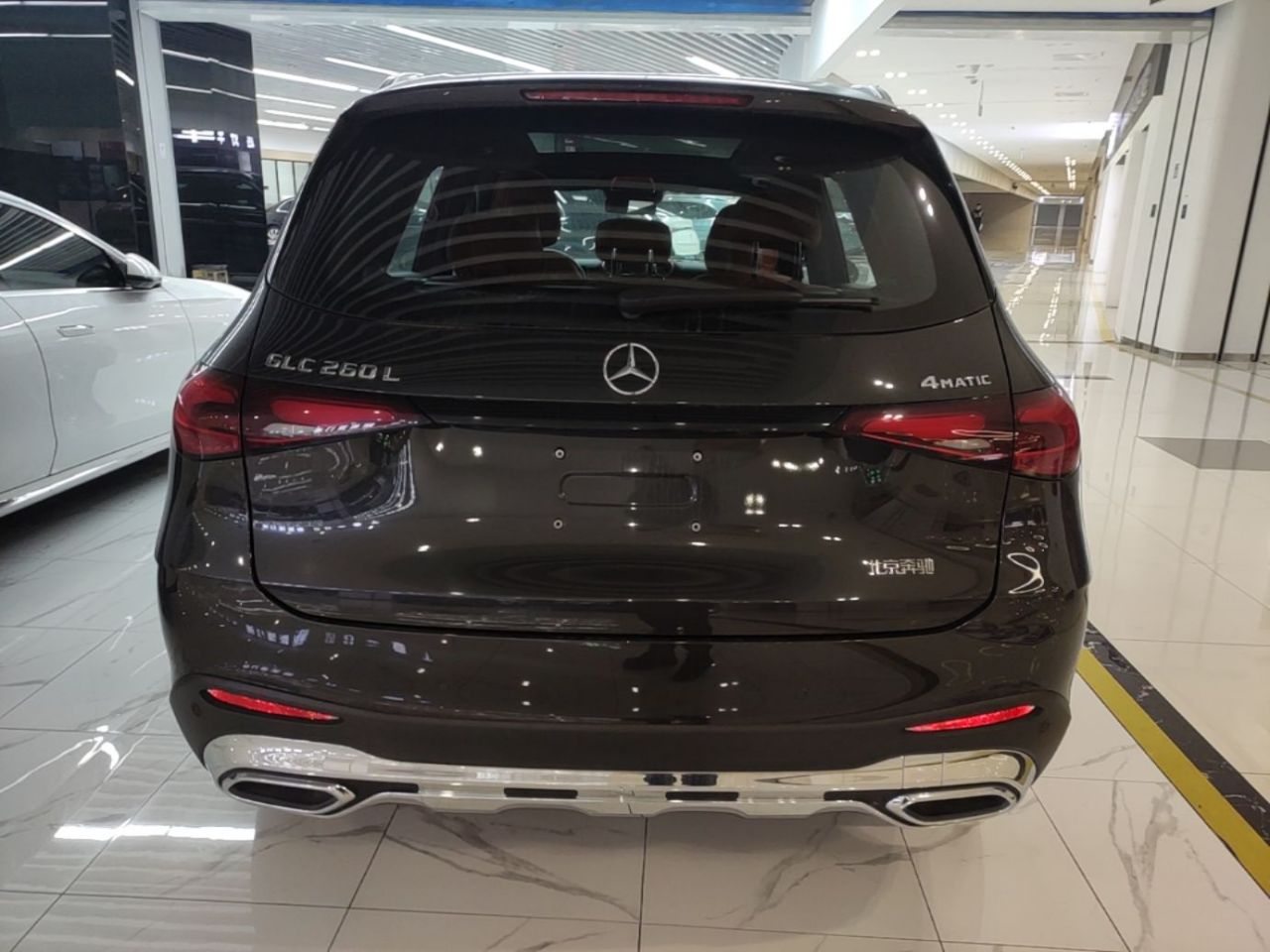 GLC 2025 GLC 260 L 4MATIC Luxury photo 5