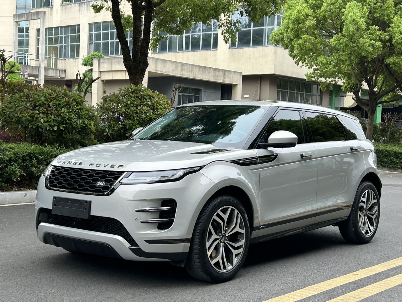 Range Rover Evoque 2021 Evoque L 249PS R-Dynamic S Performance