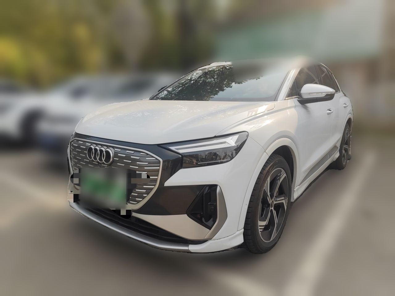 Q4 e-tron 2023 40 e-tron
