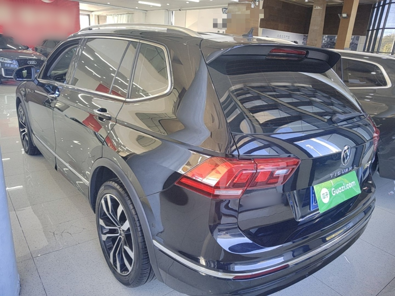 Tiguan L 2021 330TSI AT RWD R-Line photo 4