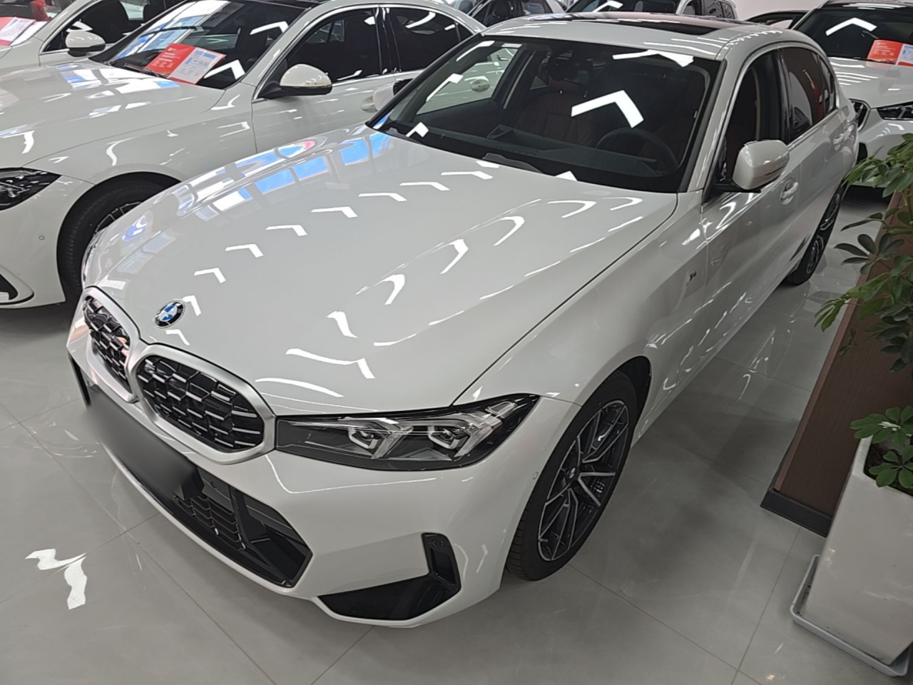 3 Series 2025 325Li M Sport Package