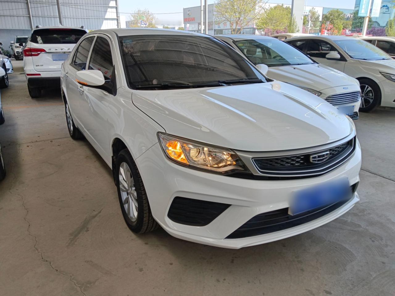 Vision 2020 1.5L MT Value photo 3