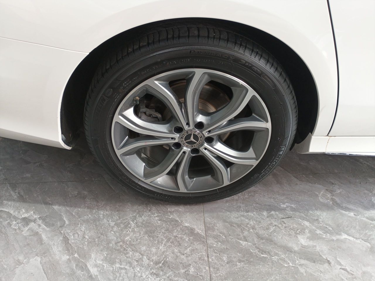 E-Class 2020 E 300 L Sport Luxury photo 4
