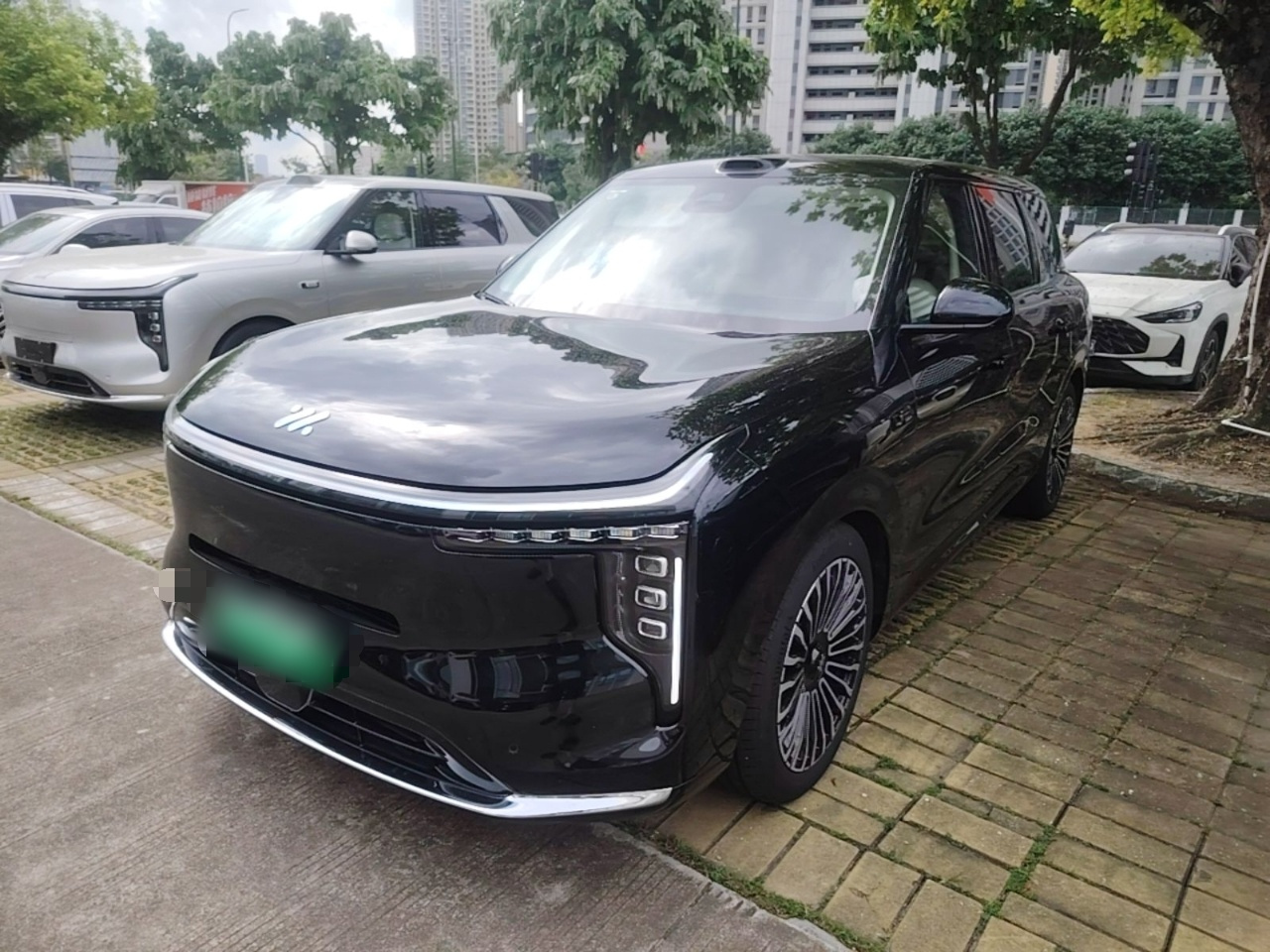 IM Motors LS8 2026 52 Max+ Tech Flagship 5-Seater