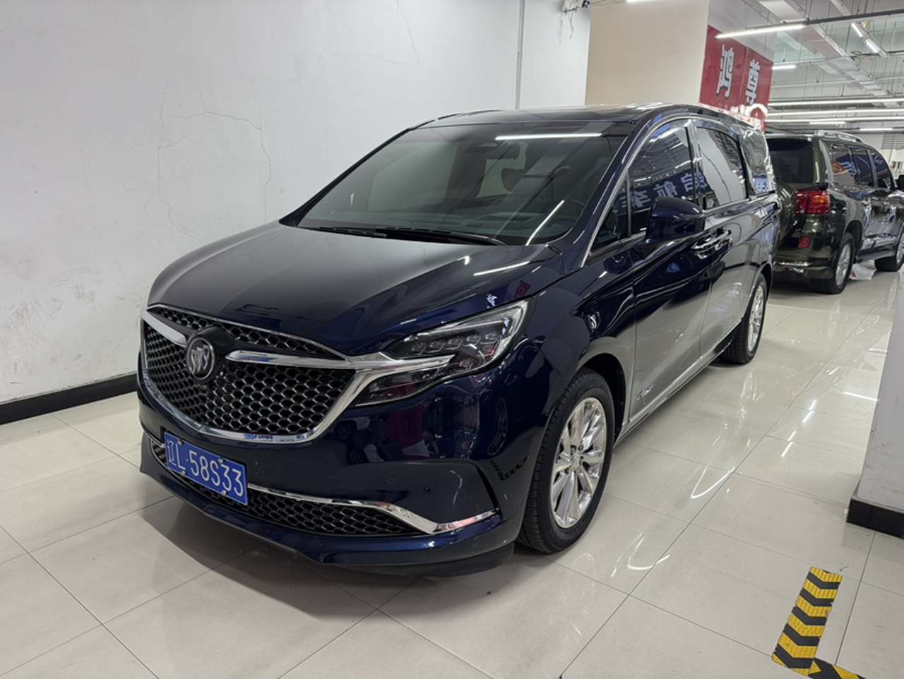 GL8 2020 Avenir 4-Seater