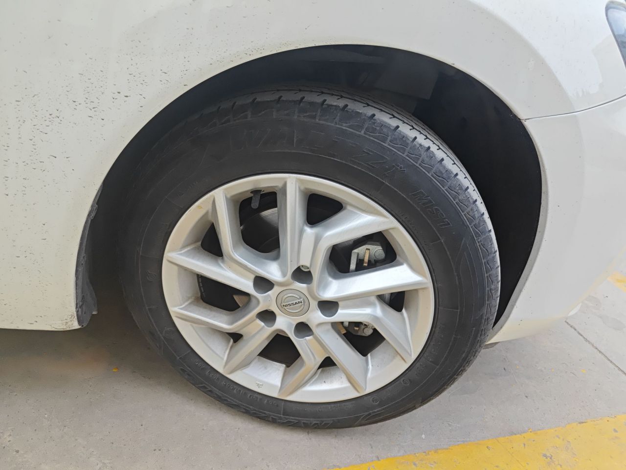 Tiida 2023 1.6L CVT photo 2