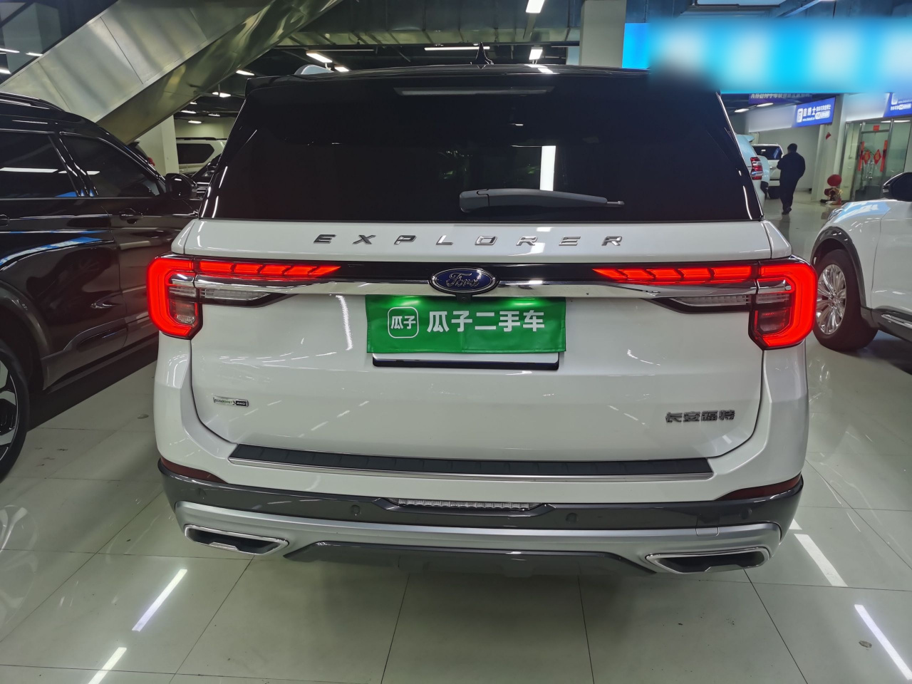 Explorer 2023 EcoBoost 285 AWD ST-LINE 6-Seater photo 4
