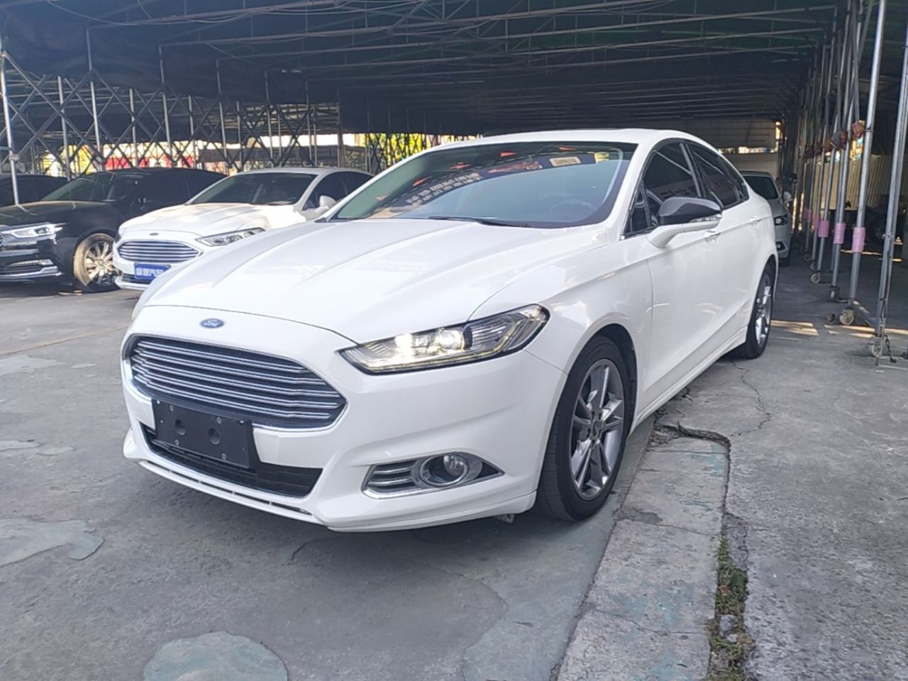 Mondeo 2013 2.0L GTDi240 Luxury Sport