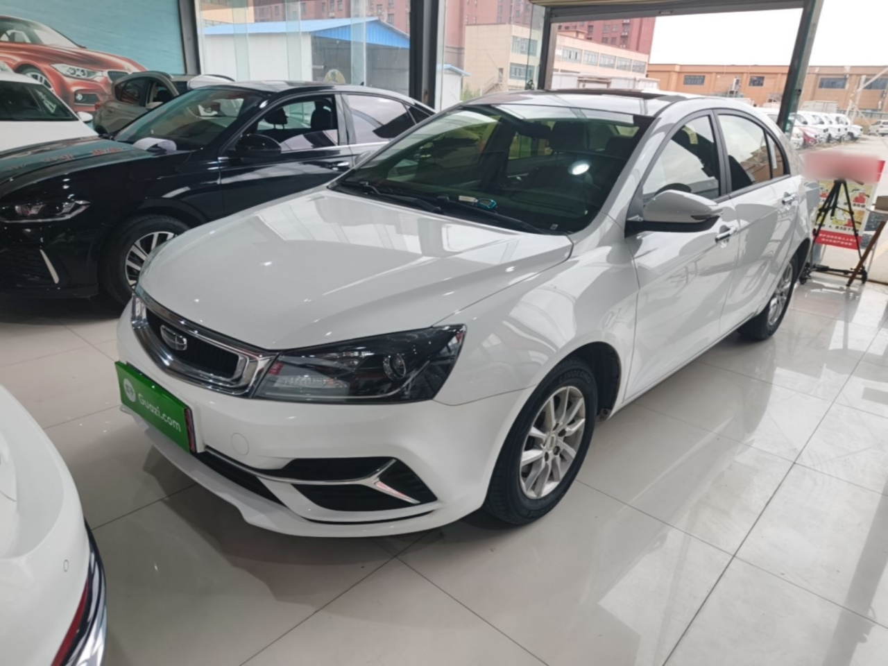 Emgrand 2020 1.5L CVT Luxury
