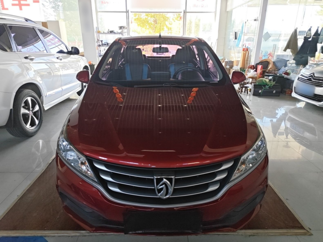 310 2016 1.2L MT Comfort photo 2