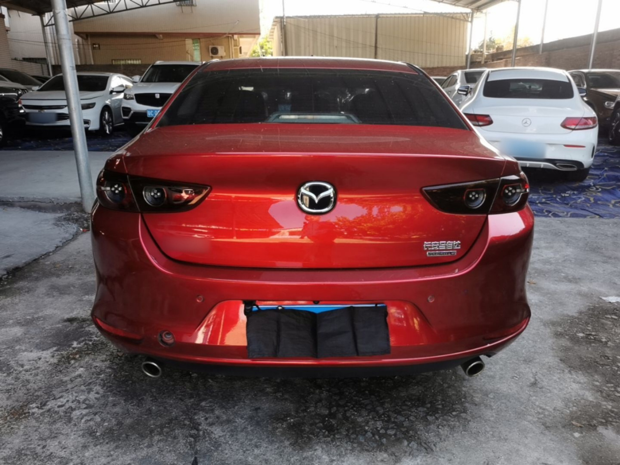 3 Axela 2021 1.5L AT photo 5