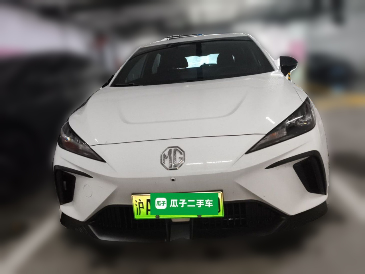 MG4 EV 2023 415km Champion photo 2