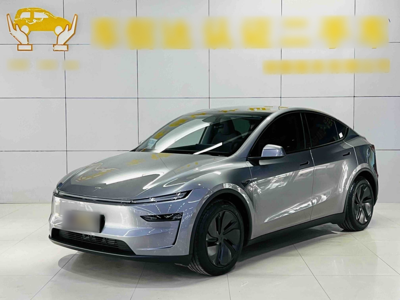 Model Y 2025 RWD