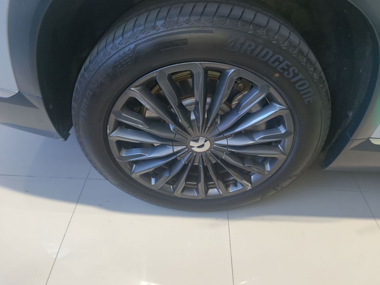 ES8 2020 415KM 7-Seater photo 3