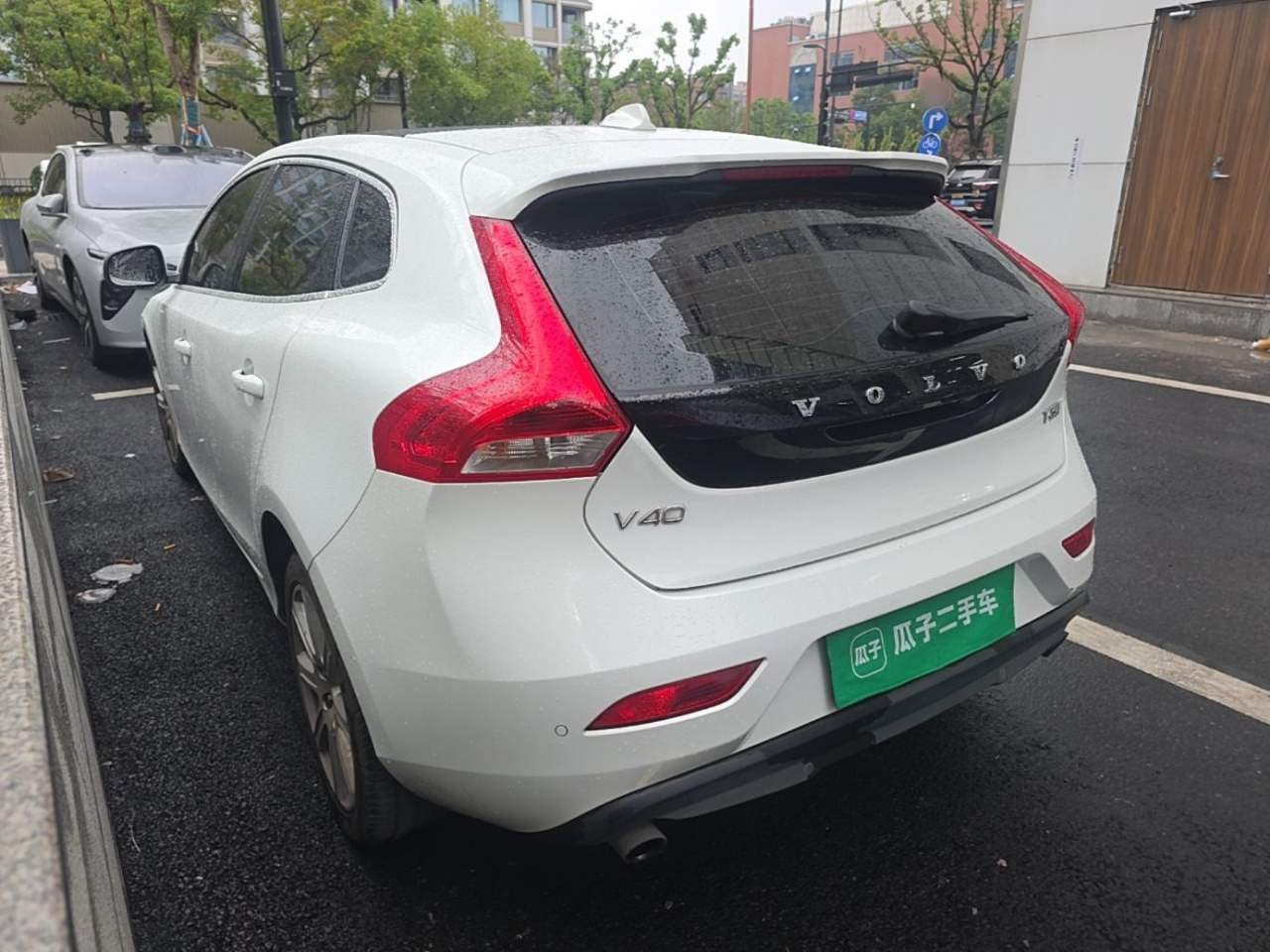 V40 2017 T3 photo 4