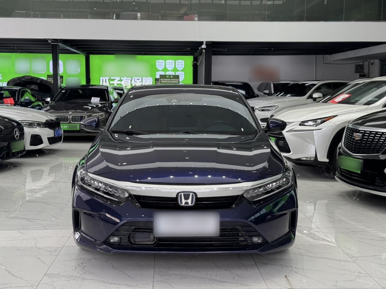 2022 Hybrid 2.0L photo 2