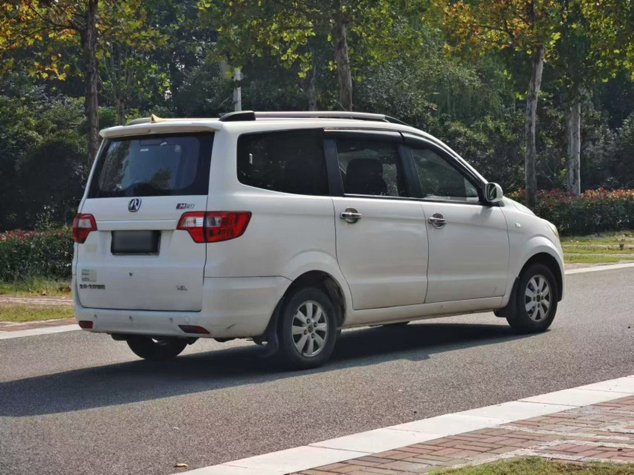 M20 2014 1.5L Utility BJ415A photo 3