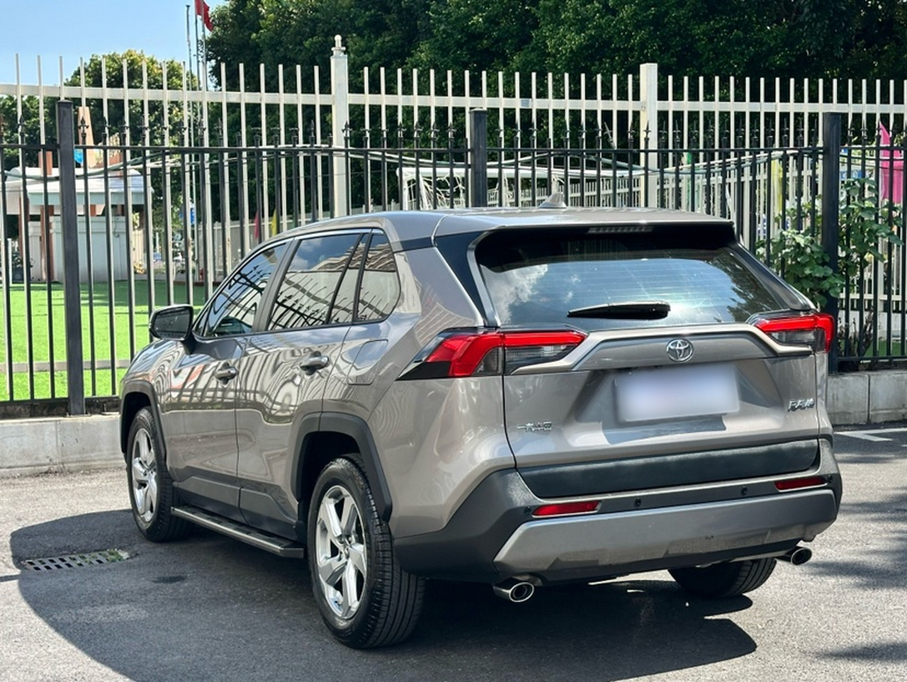 RAV4 2020 2.0L CVT RWD PLUS photo 5