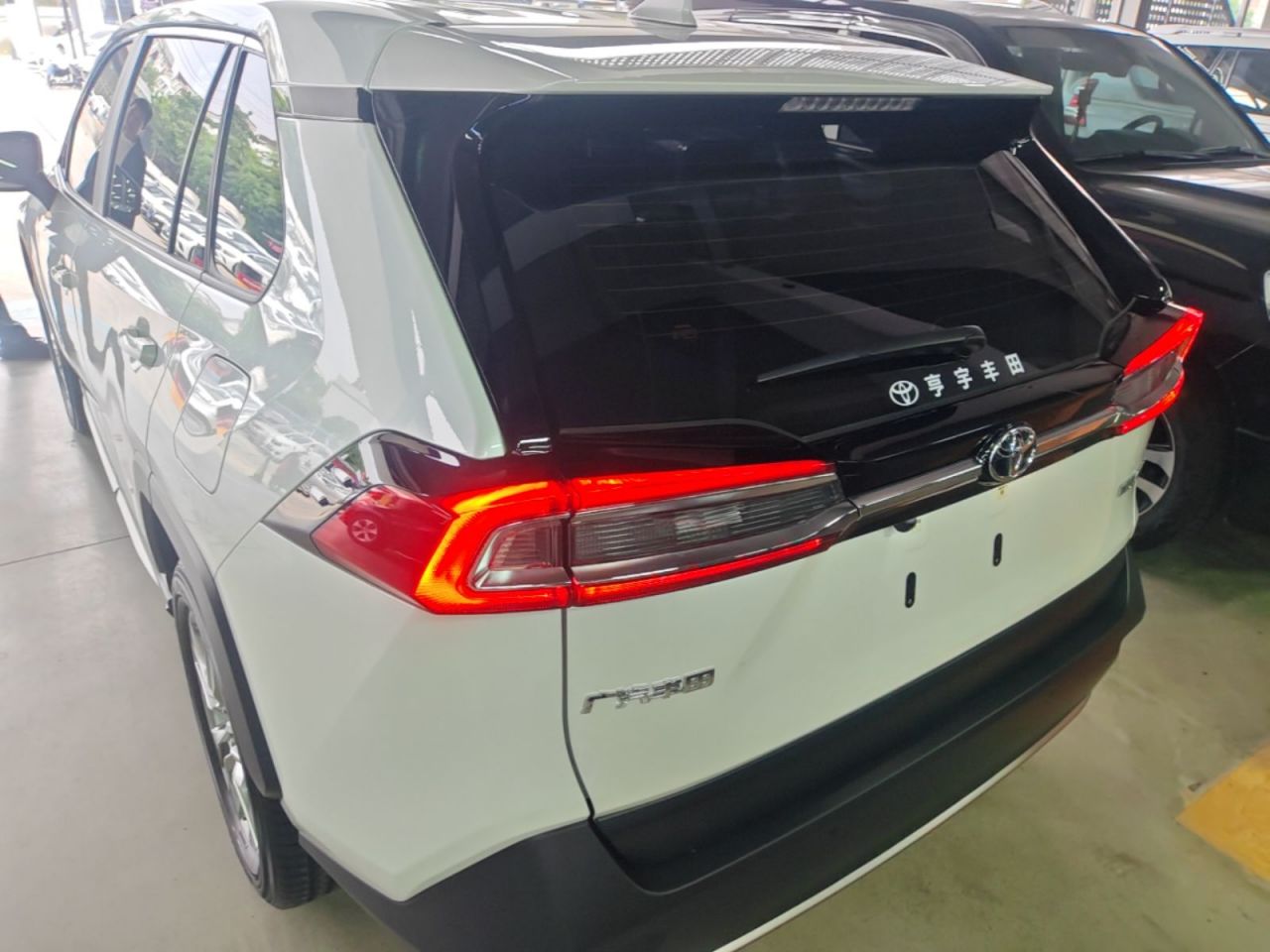 Wildlander 2023 2.0L CVT RWD photo 4