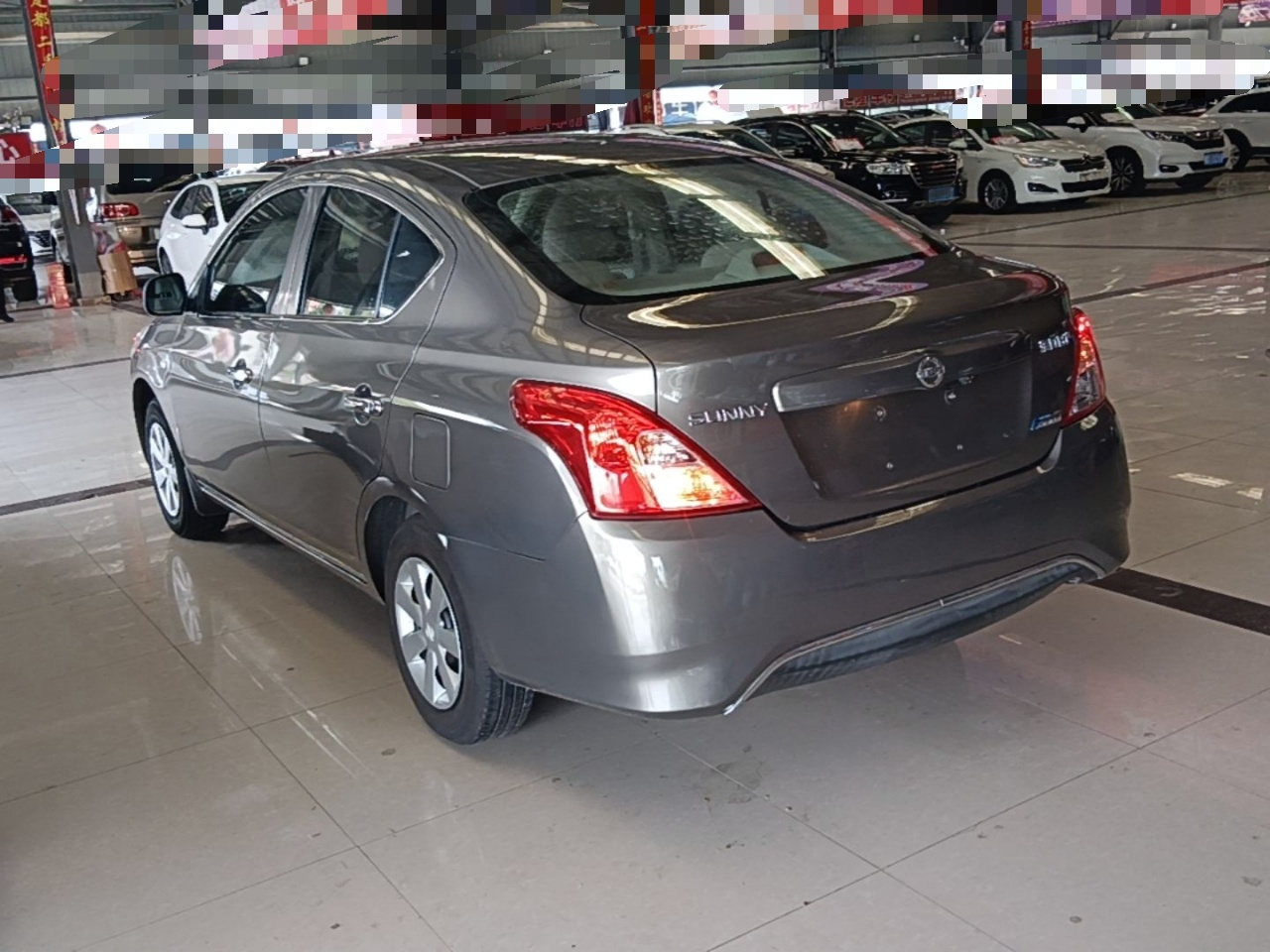 2015 1.5XE CVT Comfort photo 4