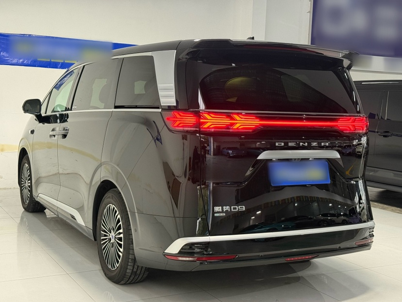 D9 2026 2nd Gen EV RWD Premium photo 3