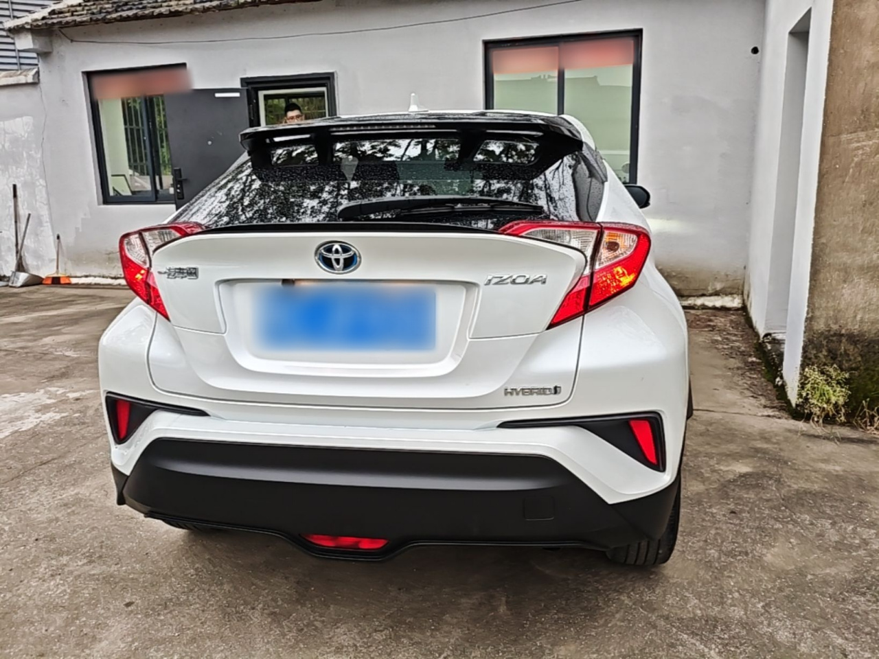 IZOA 2022 Hybrid 2.0L photo 3