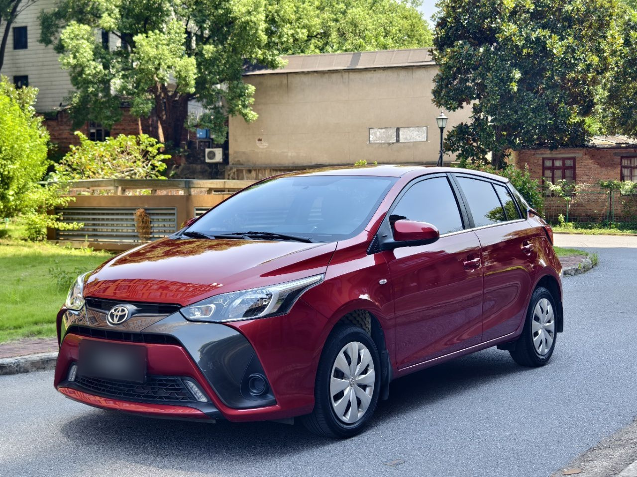 YARiS L 2020 1.5L CVT Leading
