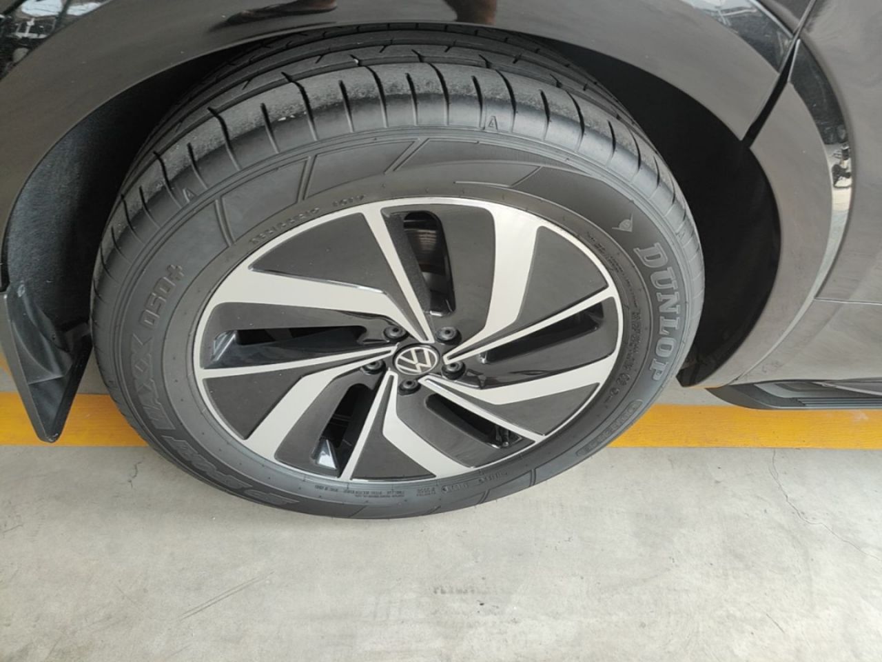 Viloran 2024 380TSI photo 2