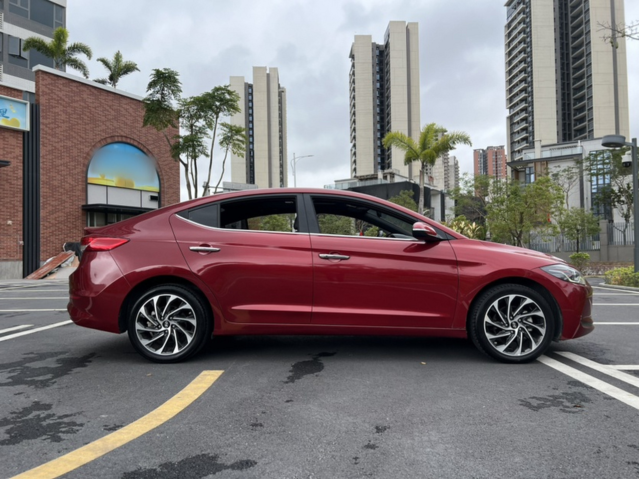 Elantra 2019 1.4T DCT photo 2