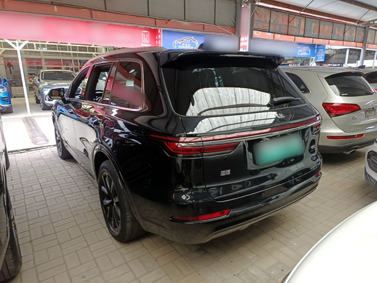 Li Auto ONE 2021 EREV 6-Seater photo 4