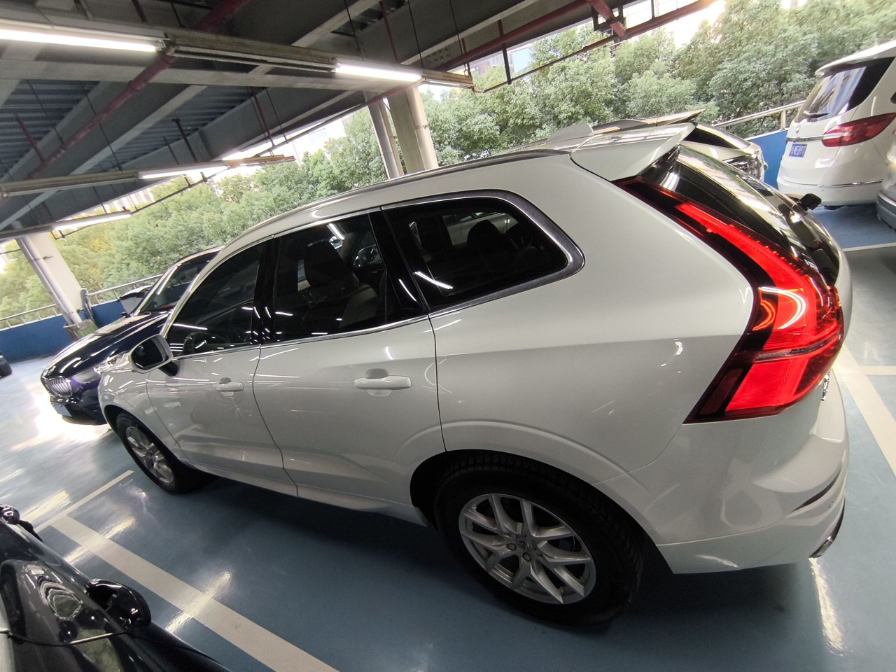 XC60 2019 T5 AWD China V photo 4