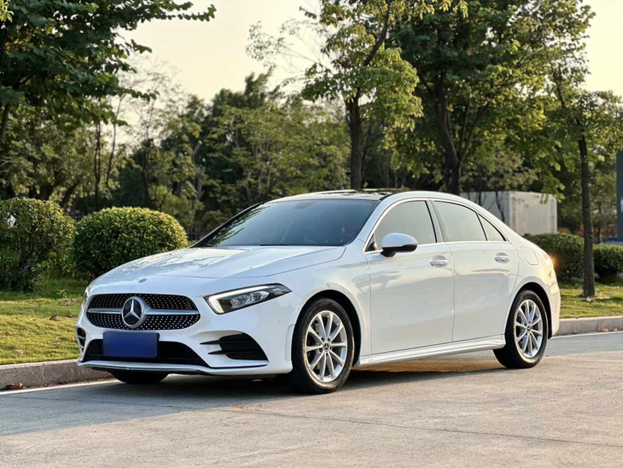 A-Class 2020 A 200 L Sport