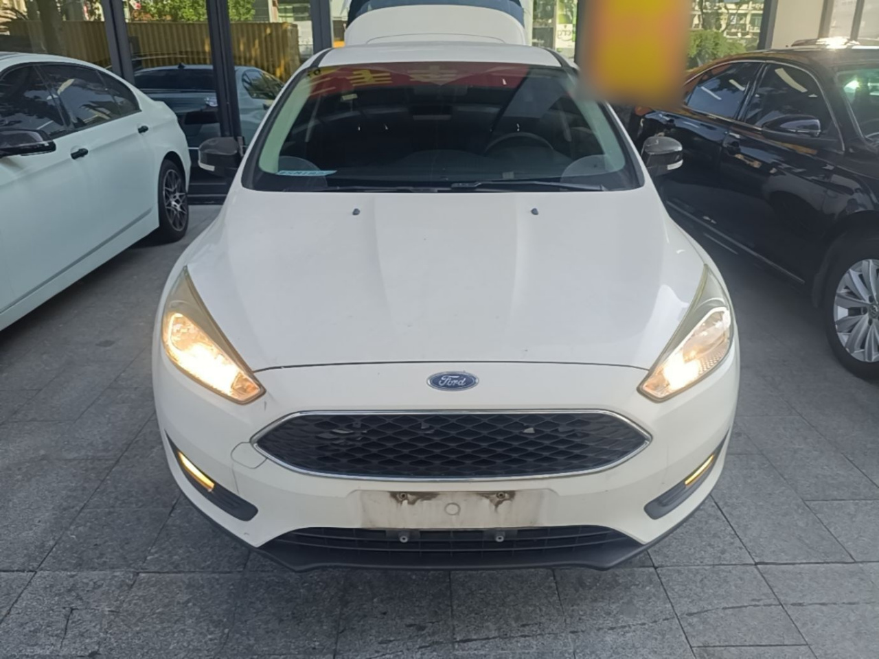 Focus 2017 Hatchback 1.6L MT Comfort photo 2